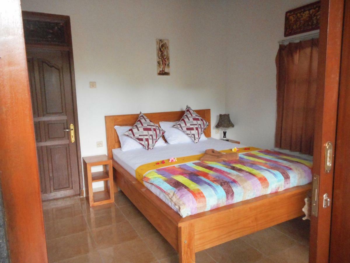 Milla Homestay *